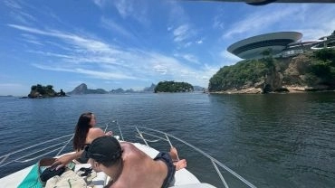 Passeio de Lancha no Rio de janeiro pela Manhã com cerveja, agua refrigerante e snacks 